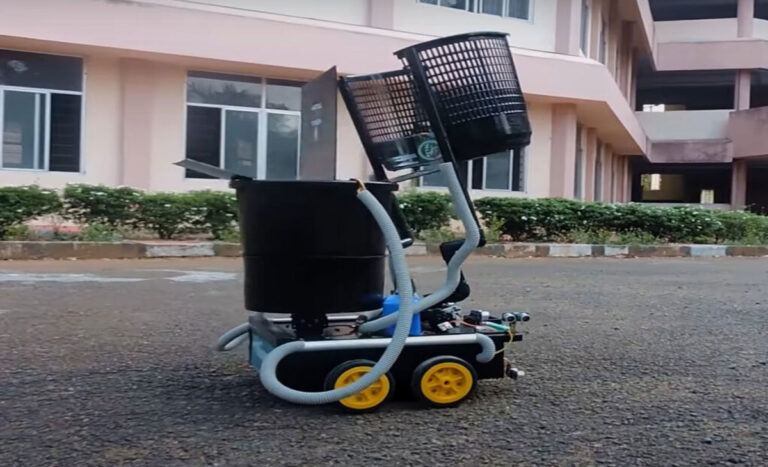 New Yorkers friendlier than expected as robots take out the trash